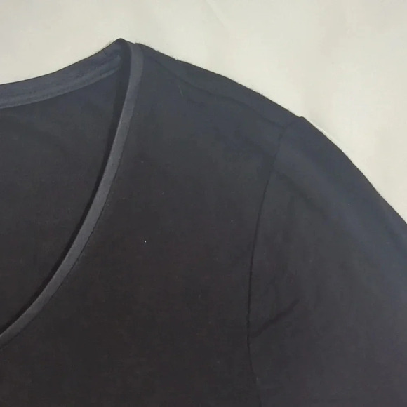 WHBM Long-Sleeve Scoop-Neck Tee, Color Black Size XS - Picture 10 of 14